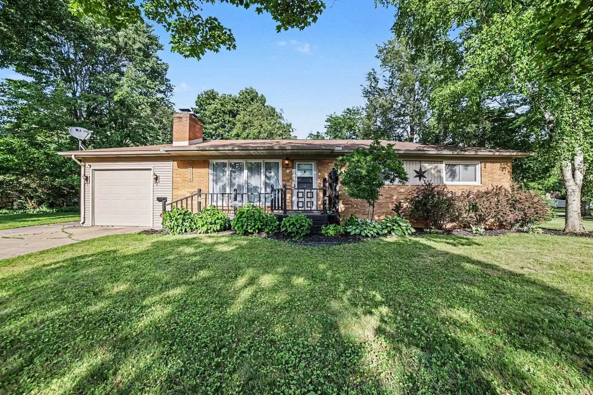 2315 Laurel, Midland, MI 48642 - #1