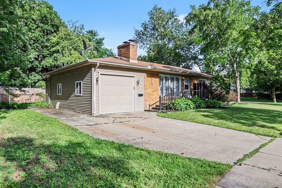 2315 Laurel, Midland, MI 48642 - #3