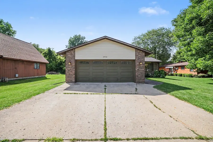 2916 Bangor, Bay City, MI 48706 - #2