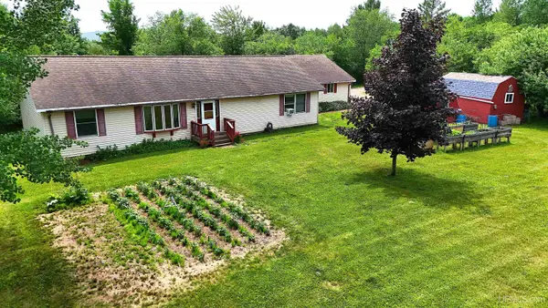 113 Karhi, Negaunee, MI 49866