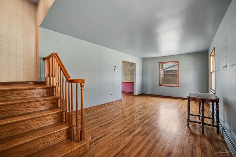 1870 W Packard, Saginaw, MI 48638 - #3