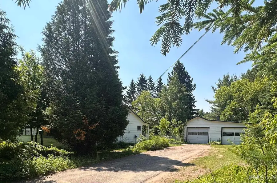 114 W Wright, Marquette, MI 49855 - #2