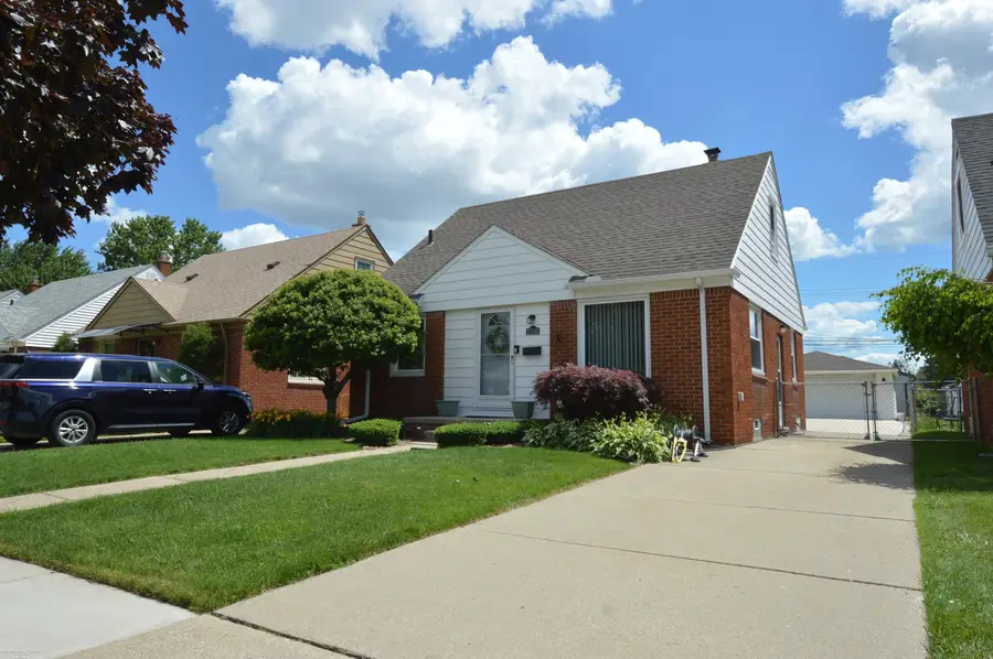 27182 Leroy, Roseville, MI 48066 - #3