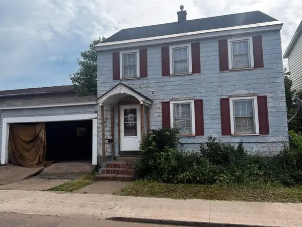 207 S 2nd, Ishpeming, MI 49849