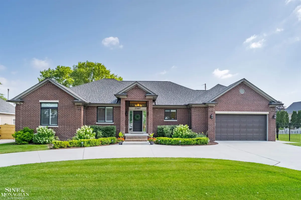 23607 Recreation, Saint Clair Shores, MI 48082 - #1