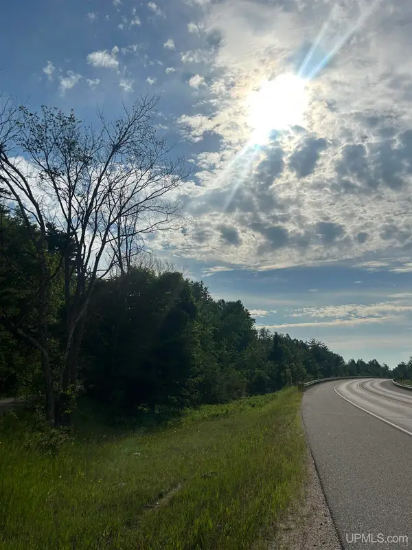 Off Co Rd 480 & Old Co Rd 480, Negaunee, MI 49866