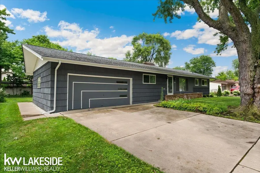 28197 Roan, Warren, MI 48093 - #3