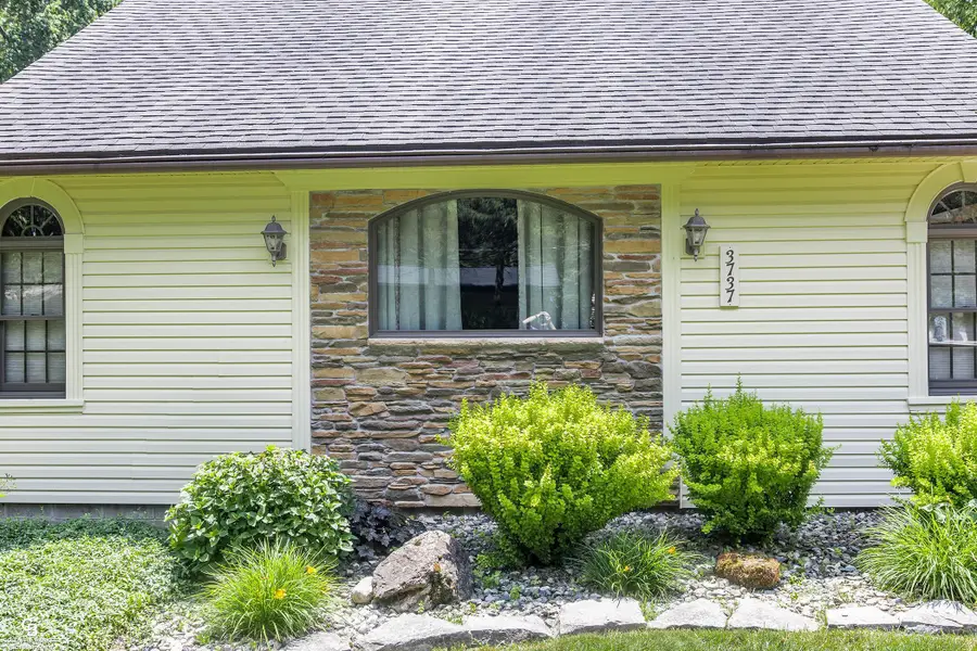 3737 Shorewood, Fort Gratiot, MI 48059 - #2