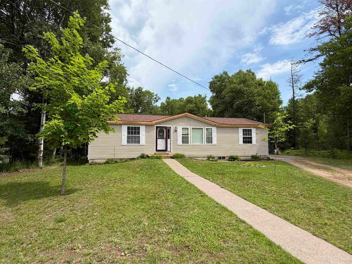 37 Sicotte, Marquette, MI 49855 - #1