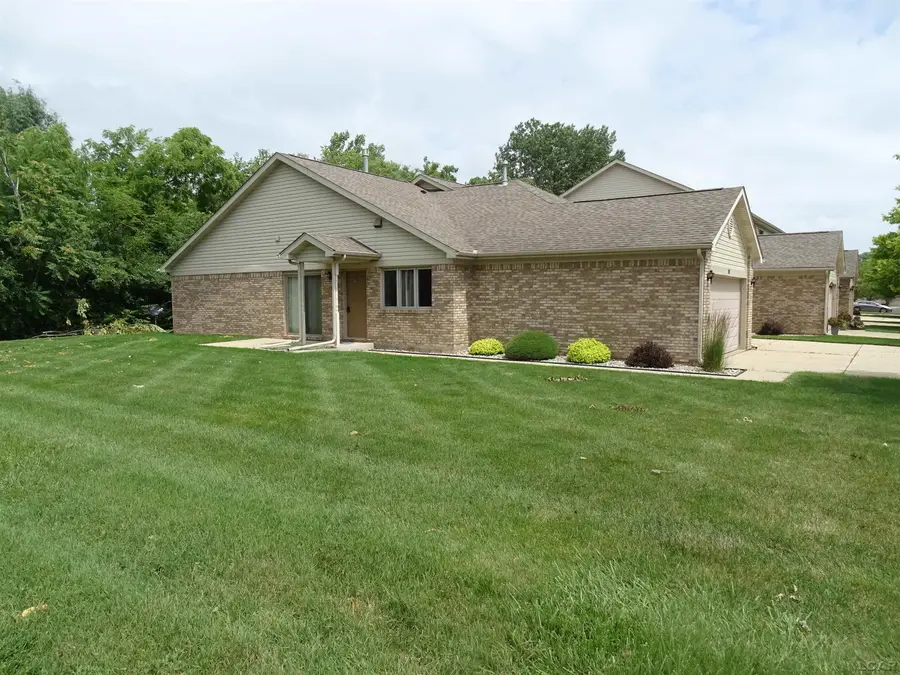 901 May, Monroe, MI 48161 - #2