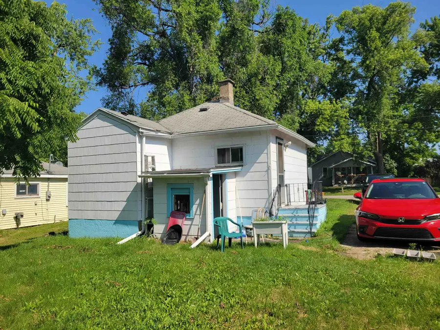 1452 Norton, Burton, MI 48529 - #2