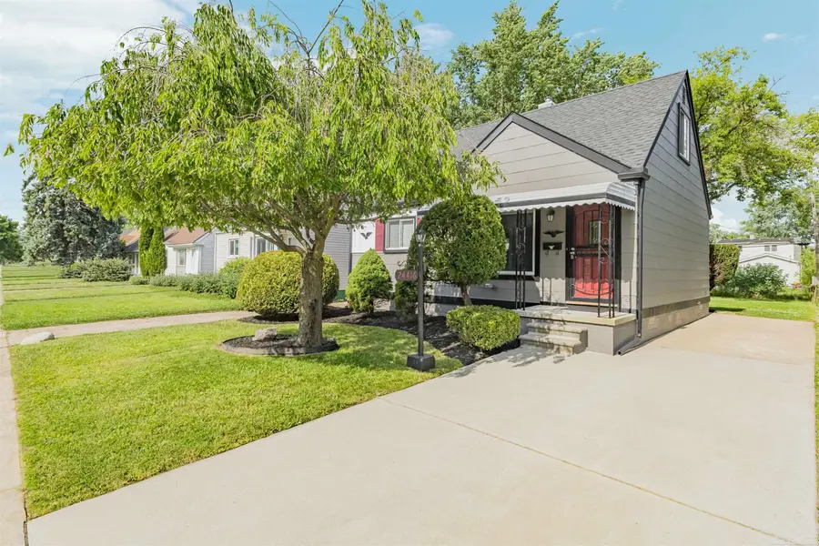 24416 Lauren, Warren, MI 48089 - #2