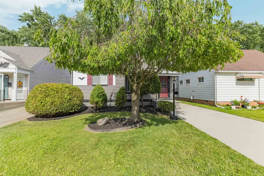 24416 Lauren, Warren, MI 48089 - #3
