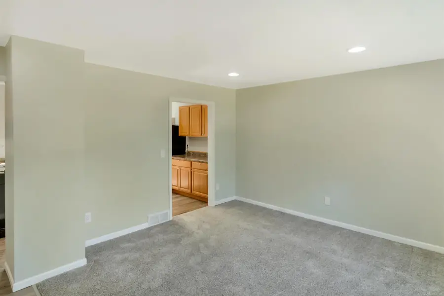 160 S Christine, Mount Clemens, MI 48043 - #2
