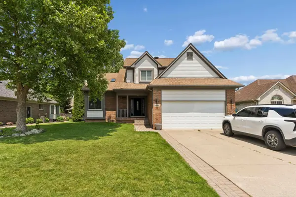 34347 Lillian, New Baltimore, MI 48047