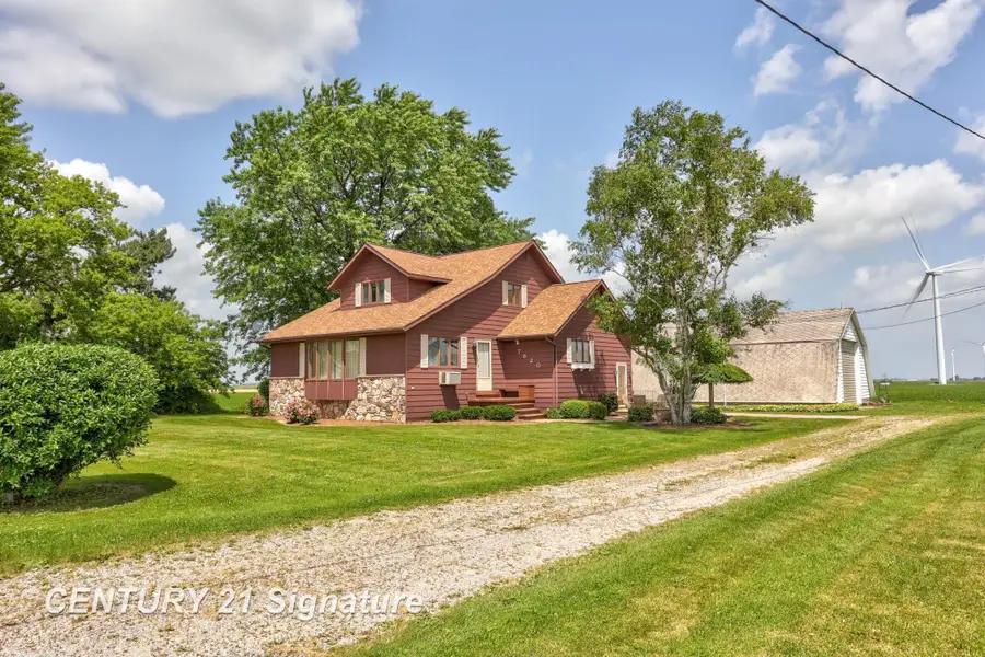 7820 W Darbee, Fairgrove, MI 48733 - #3