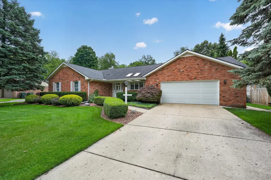 8800 Mary Ann, Shelby, MI 48317 - #3