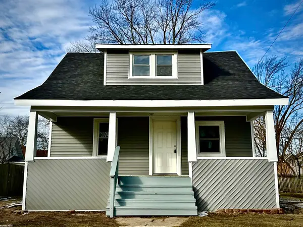 727 13th, Port Huron, MI 48060