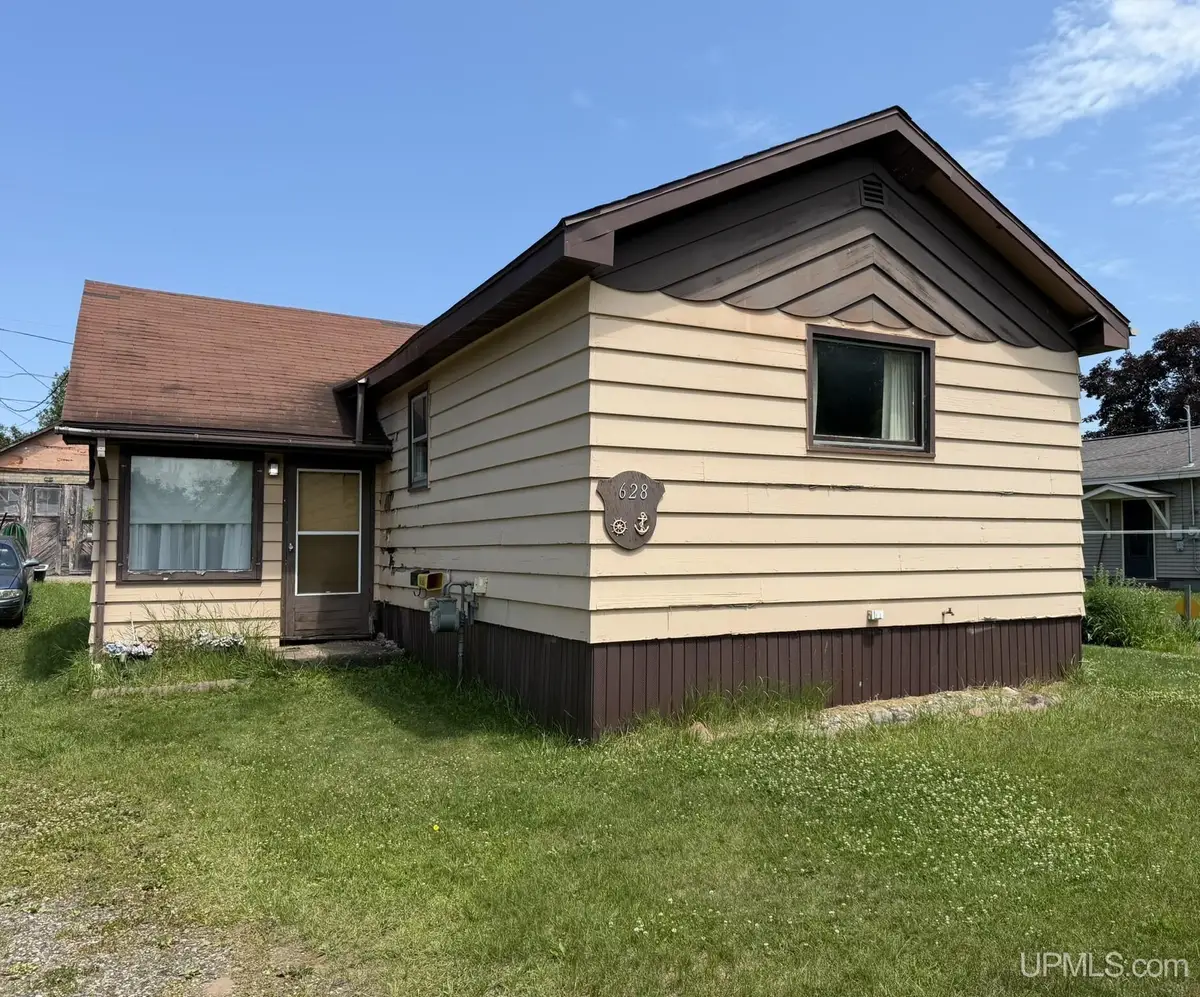 628 Henford, Kingsford, MI 49802 - #1