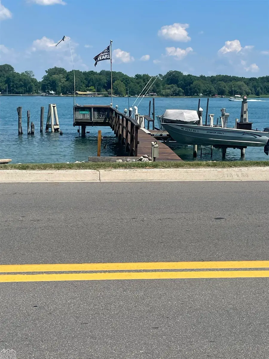 2567 St. Clair River, Algonac, MI 48001 - #3