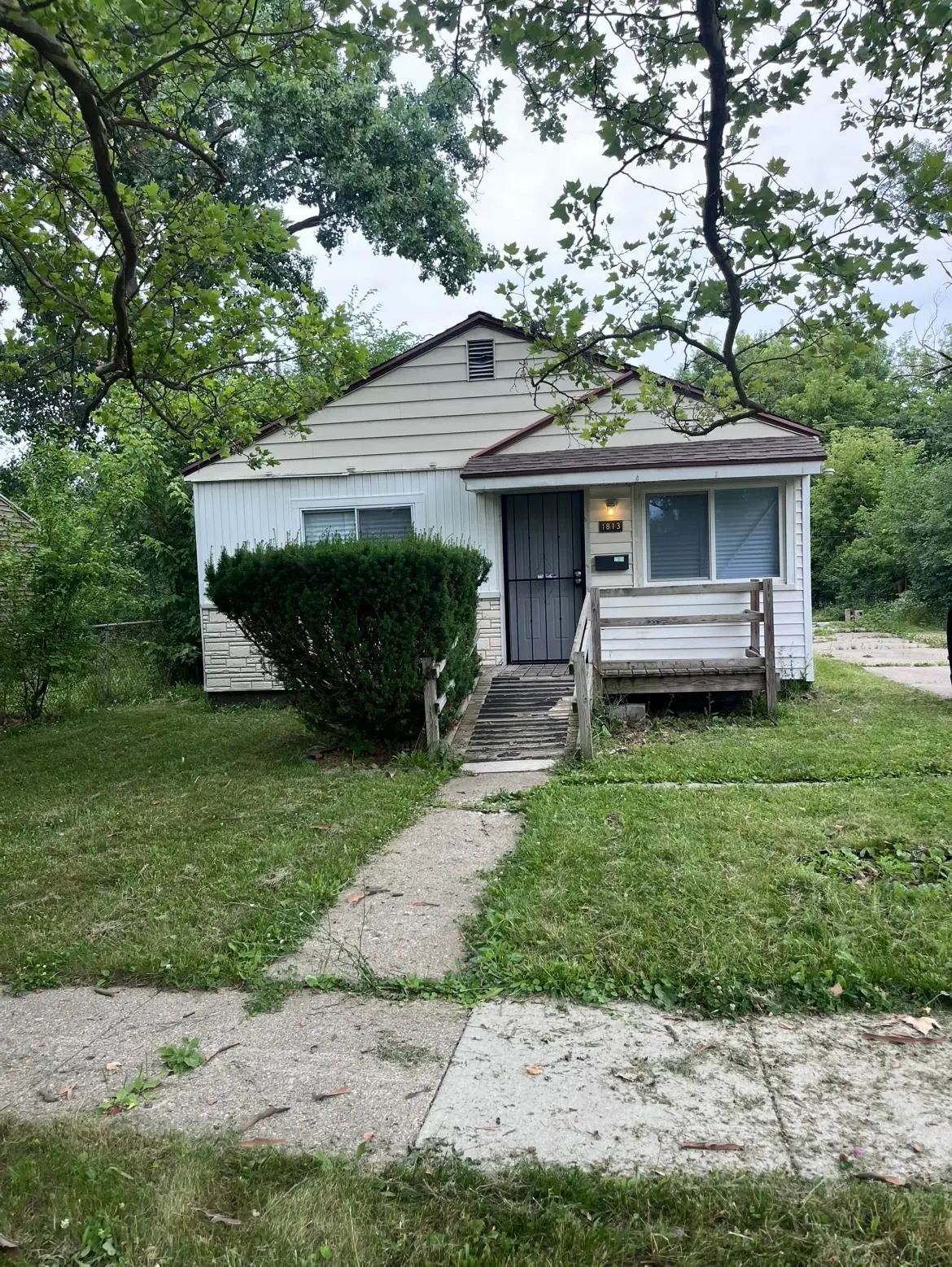 1813 Polly, Flint, MI 48505 - #1