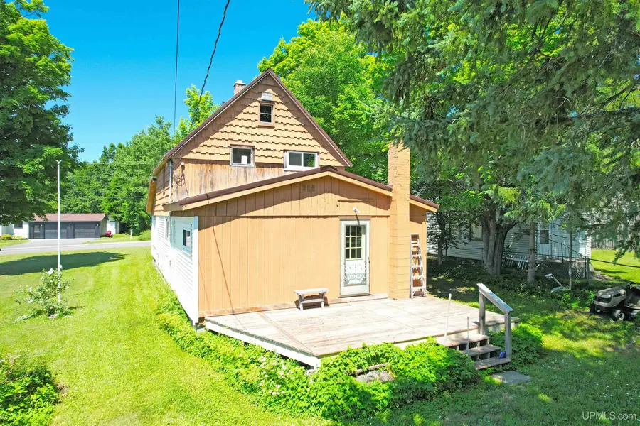 46520 Main, Dodgeville, MI 49921 - #2