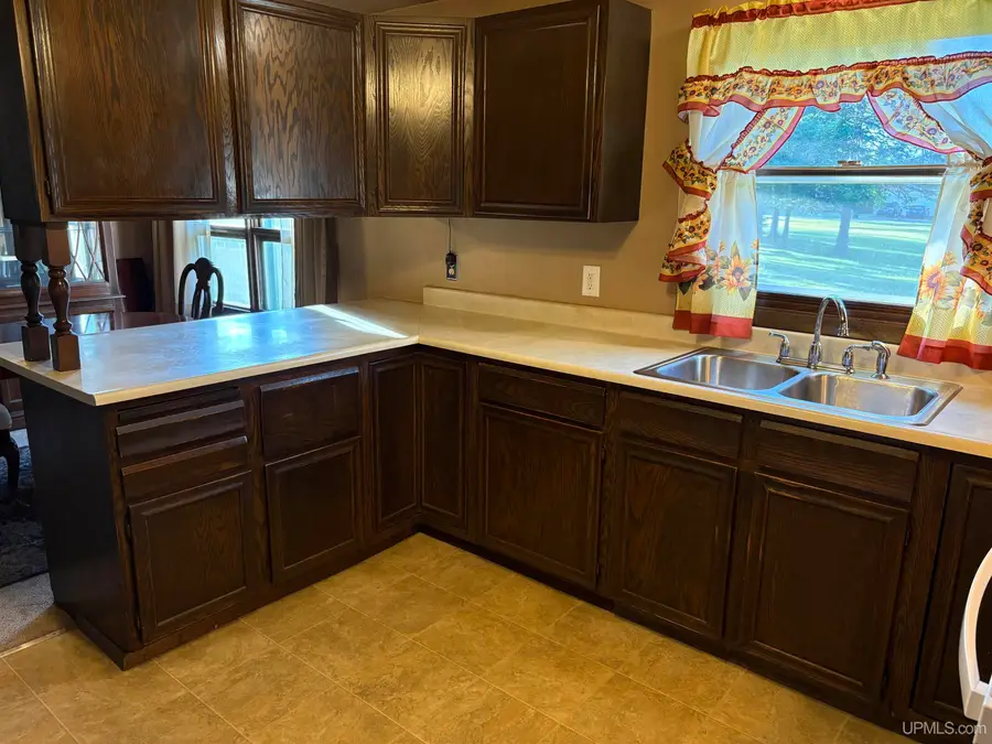 220 W Lime, Ironwood, MI 49938 - #3