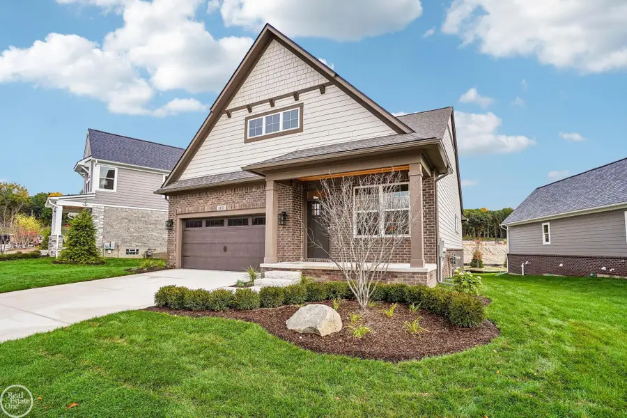 3003 Woodland, Auburn Hills, MI 48326 - #3