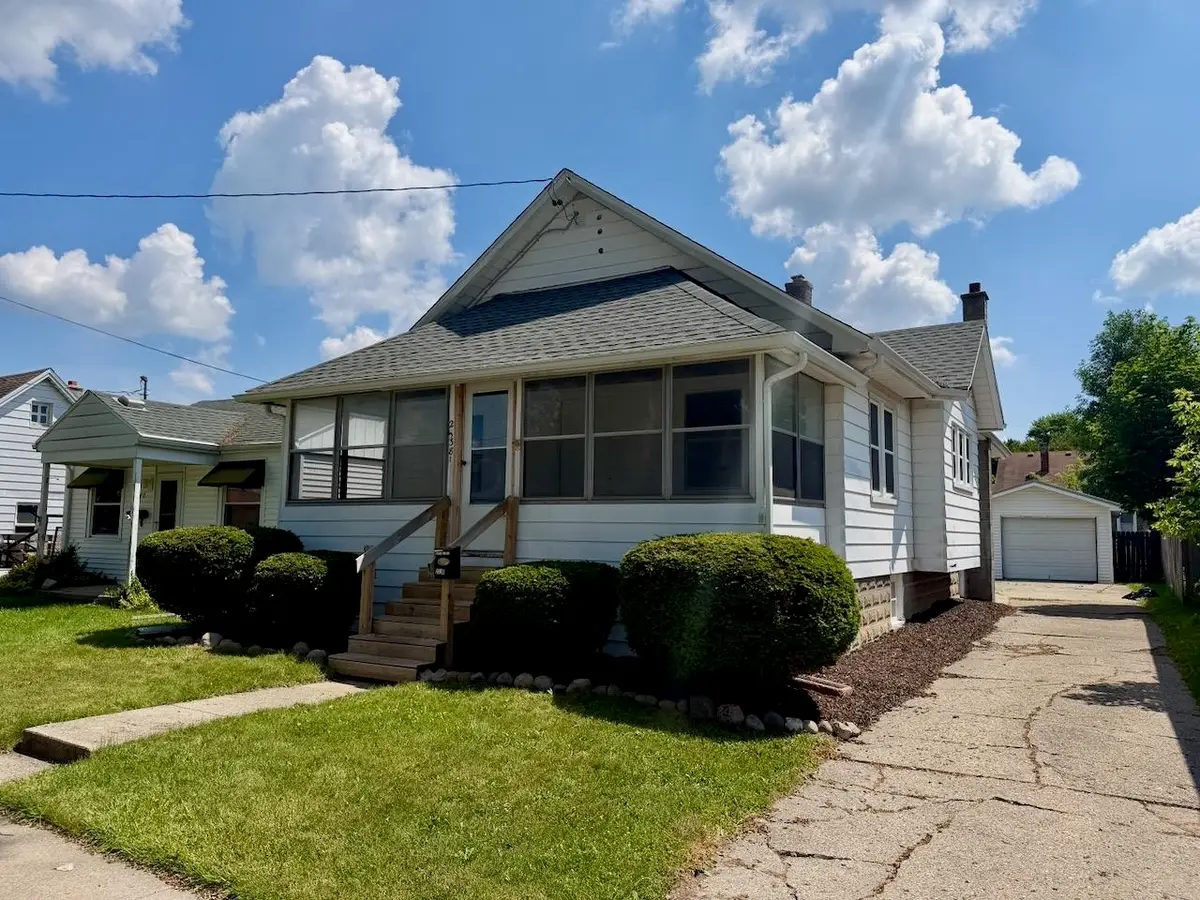 2338 N Charles, Saginaw, MI 48602 - #1