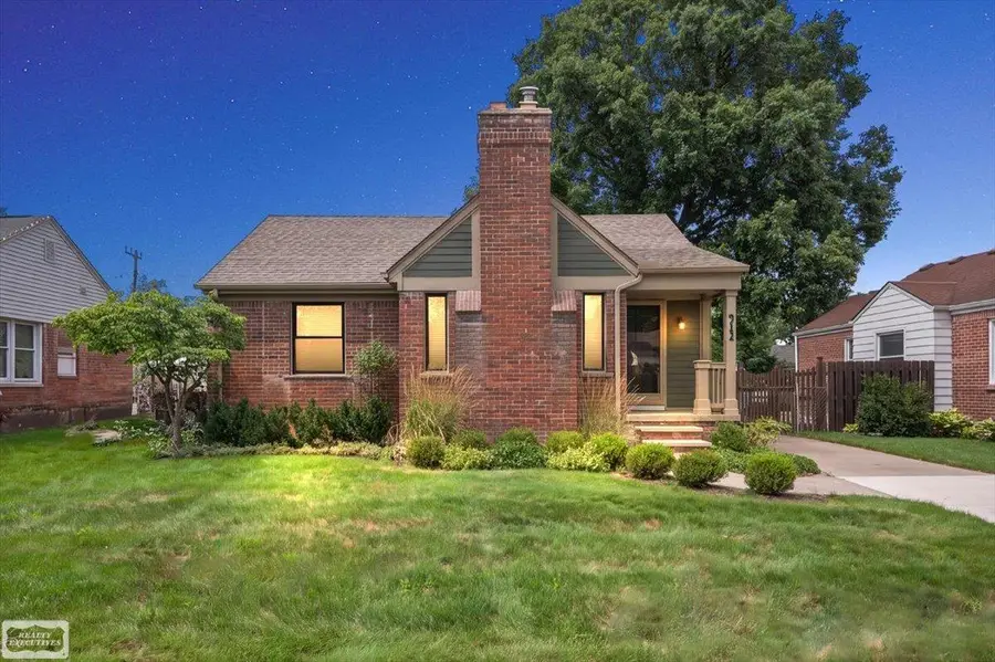 912 Cedar Hill, Royal Oak, MI 48067 - #2