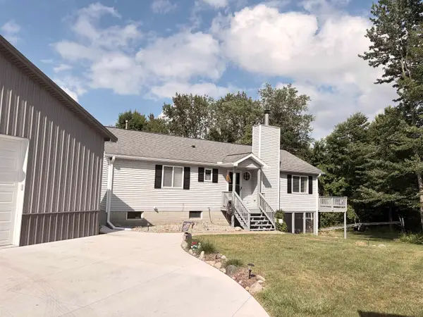 860 N Harding, Harrison, MI 48625