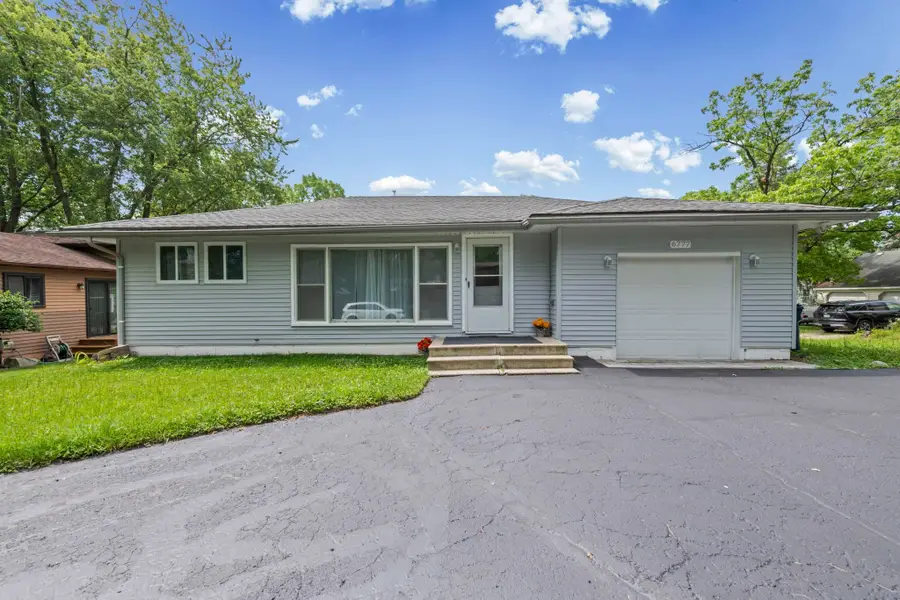 6777 Dandison, West Bloomfield, MI 48324 - #3