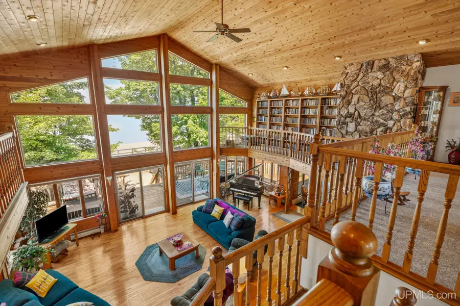 5451 Lakeshore, Eagle River, MI 49950 - #3