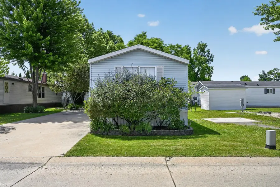14278 Bronte, Shelby, MI 48315 - #2