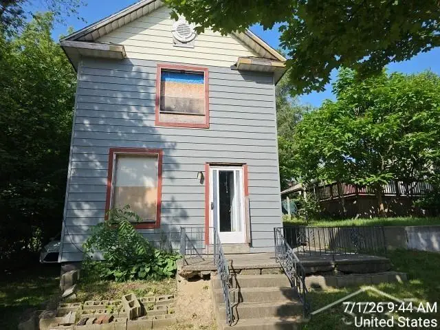 810 Crapo, Flint, MI 48503 - #1