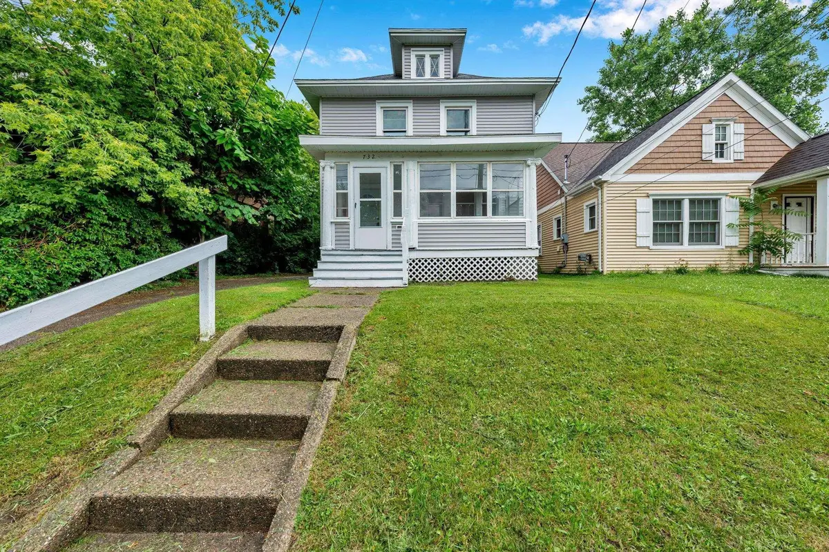 732 Chicago, Lansing, MI 48915 - #1