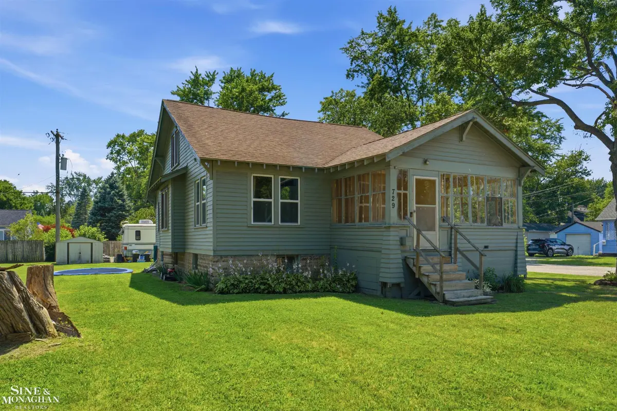729 Smith, Algonac, MI 48001 - #1