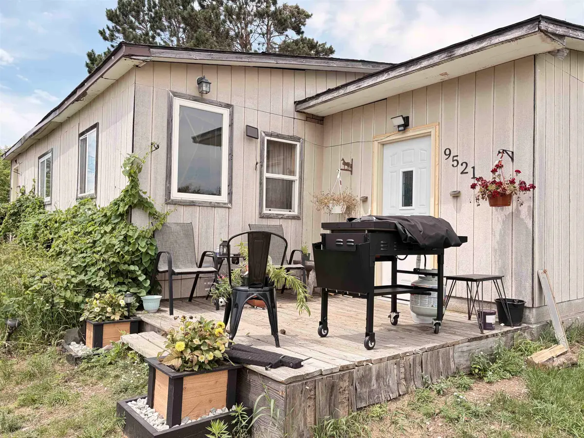 9521 E 13th, Cadillac, MI 49601 - #1