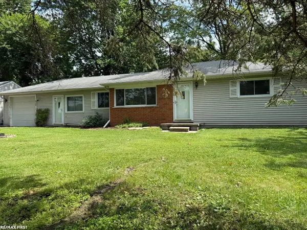 51500 Ashley, New Baltimore, MI 48047