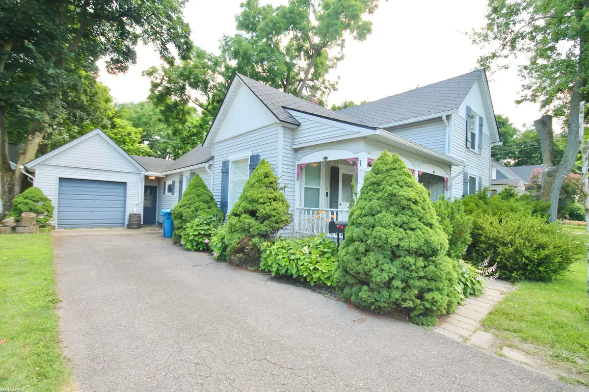 48 W Burdick, Oxford, MI 48371 - #1