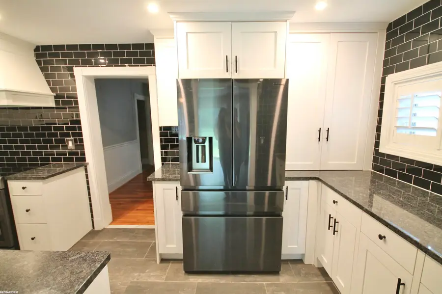 48 W Burdick, Oxford, MI 48371 - #3