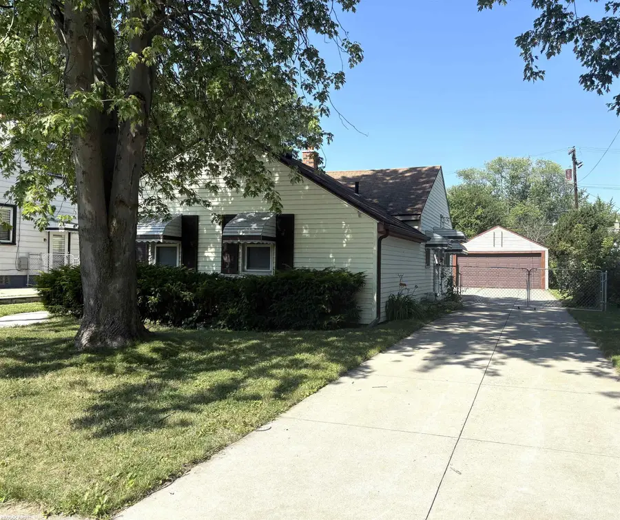 26641 Pattow, Roseville, MI 48066 - #2