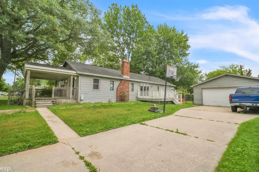 702 Bay, Bay City, MI 48706 - #2