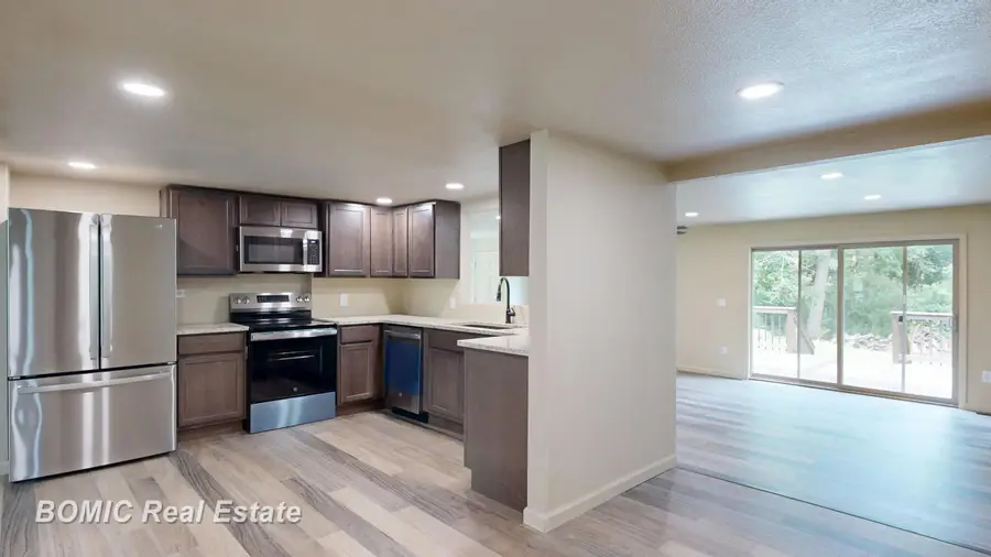 2435 E Dayton, Caro, MI 48723 - #3