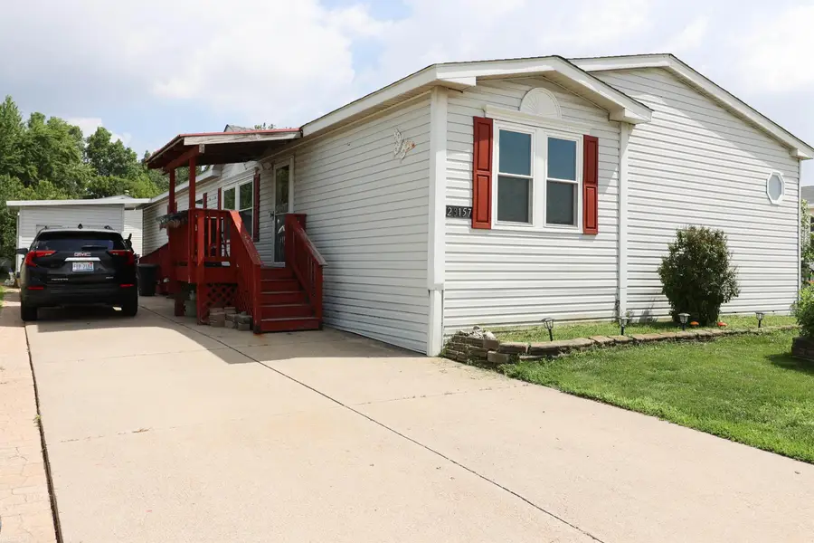 23157 Grey Gables, Clinton Township, MI 48036 - #2