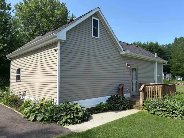 1718 Montague, Deford, MI 48729