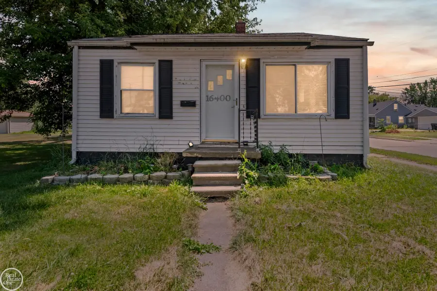 16400 Curtis, Roseville, MI 48066 - #3