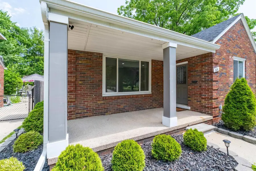 308 Ridgemont, Grosse Pointe, MI 48236 - #2