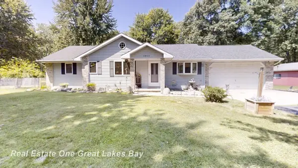 3842 Clutier, Saginaw, MI 48601