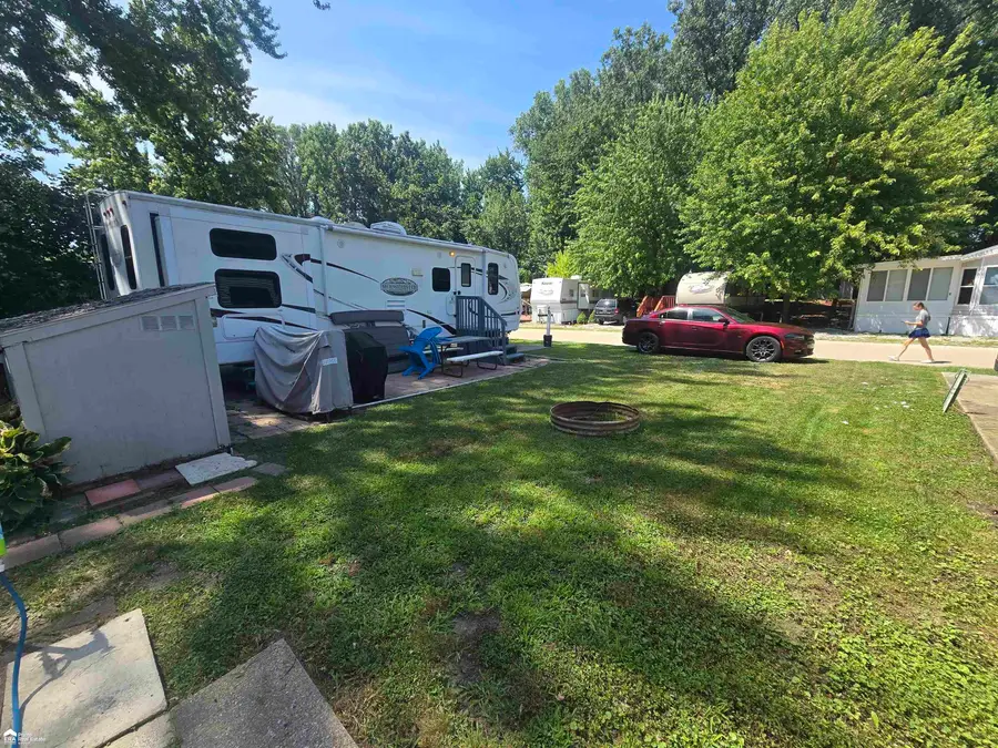 10001 Goodall #57, Durand, MI 48429 - #2